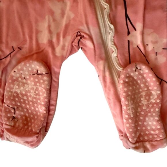 Kickee Pants Bamboo Pink Floral One Piece Sleeper Size 3-6 Months - Picture 5 of 6
